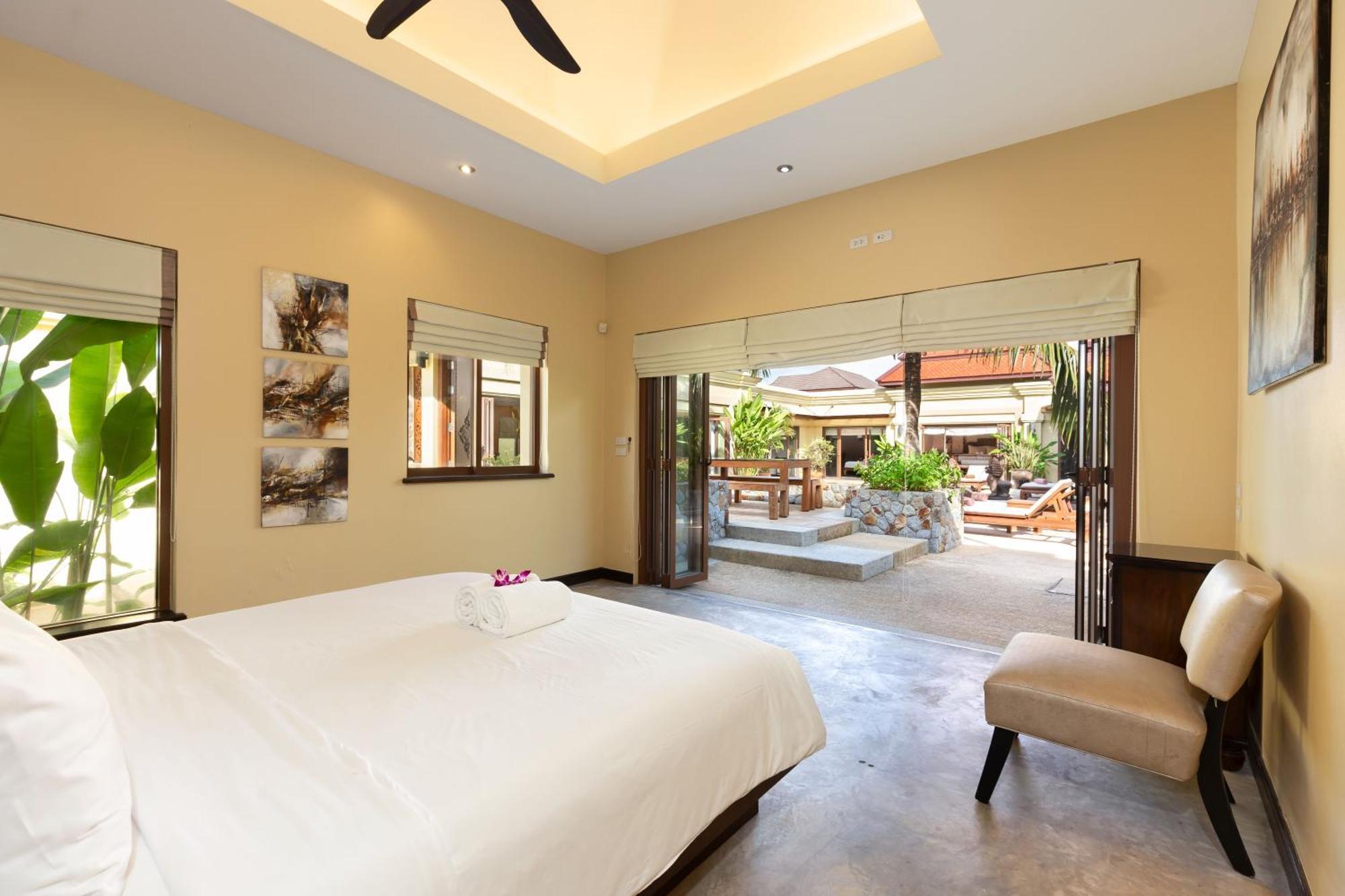 Extraordinary Courtyard 6Br Pool Villa Sri Suri, Naiharn Rawai Dış mekan fotoğraf